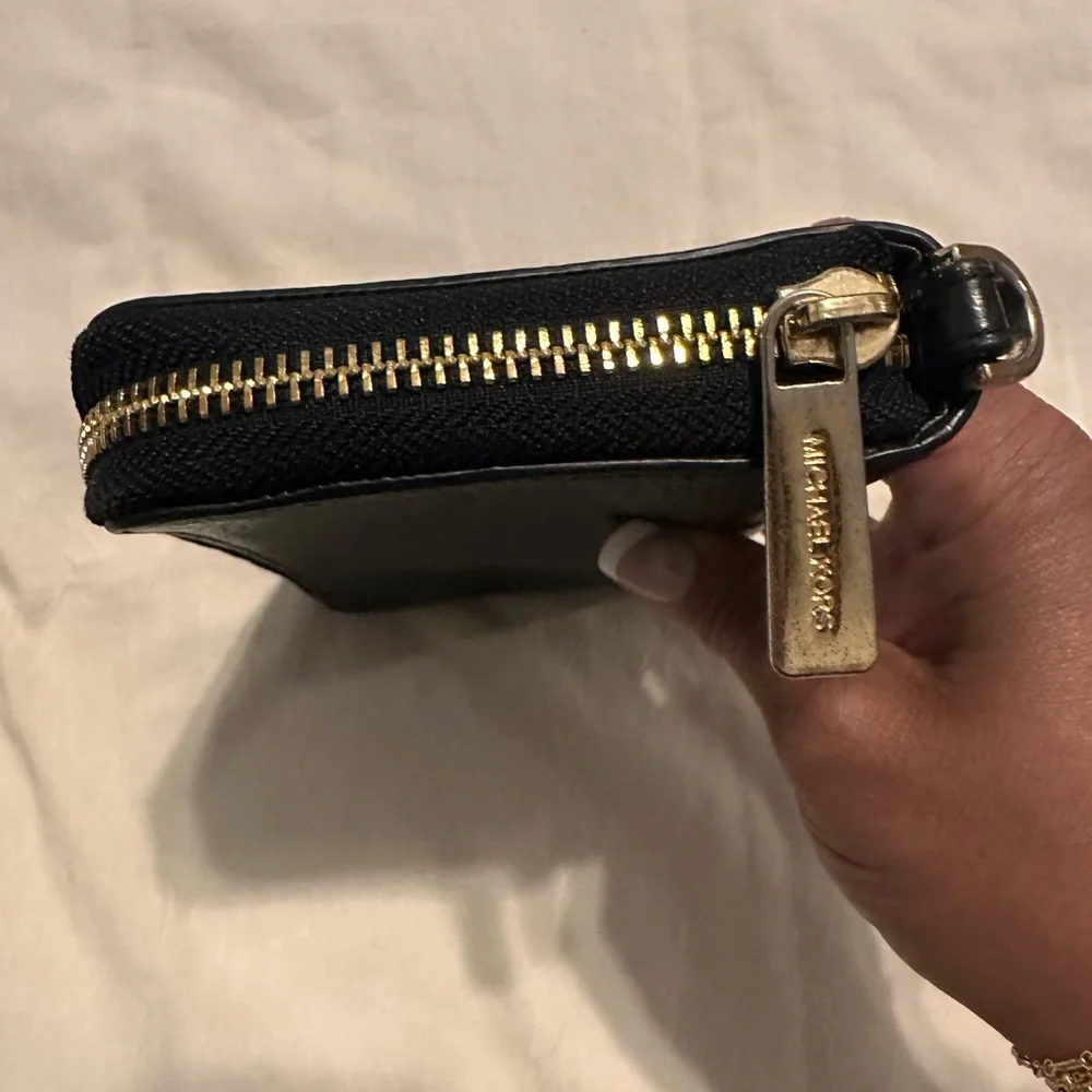 Michael Kors Pebbled Black Wallet - Picture 5 of 10